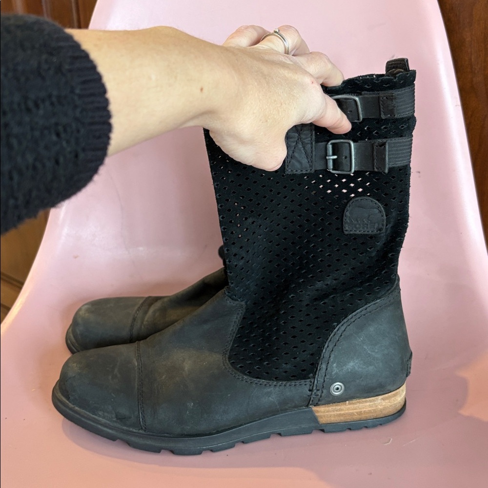 Sorel Major Boots - Picture 2 of 9